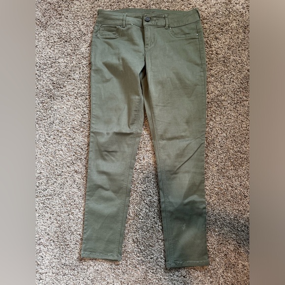 Maurices Olive Green Jeggings - Picture 1 of 3